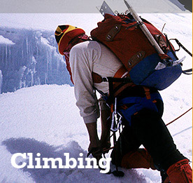 Guide belaying a group up El Altar